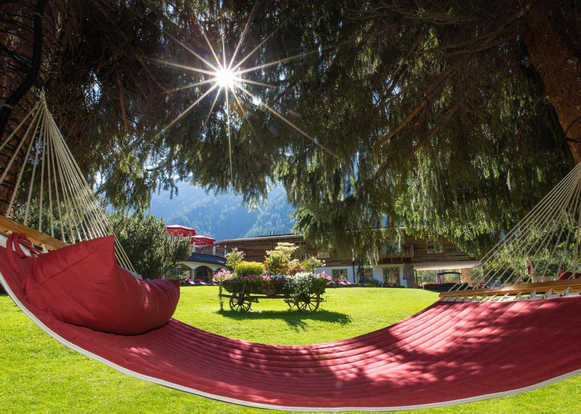 Relais&Châteaux Spa-Hotel Jagdhof Neustift im Stubaital Exterior foto