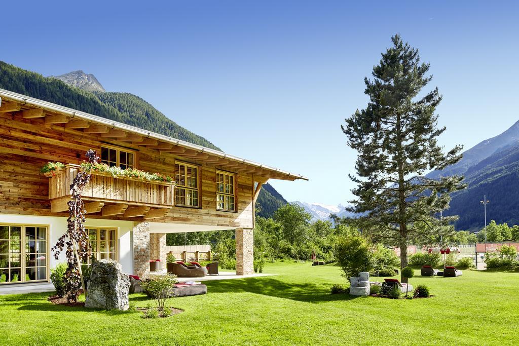 Relais&Châteaux Spa-Hotel Jagdhof Neustift im Stubaital Exterior foto